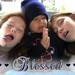 Meet your Posher, Claudia